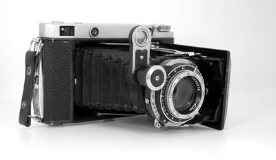 Review of Moskva 5 Folding Medium Format Rangefinder